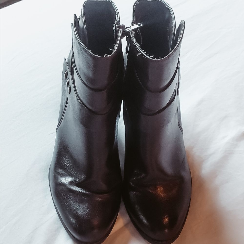 Strap Ankle Heeled Boots - Picture 3 of 7